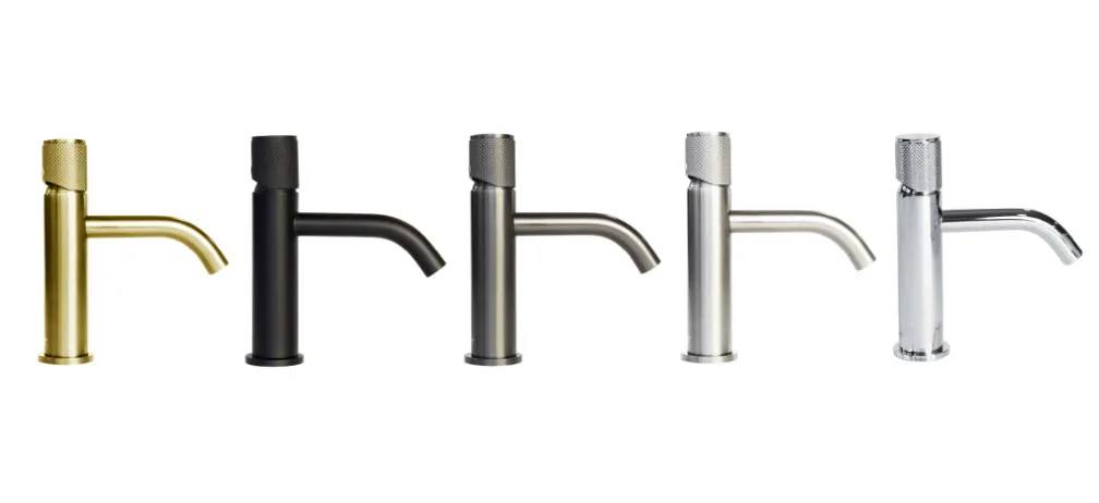 Minimalist Attivo bathroom tapware installation by Meissen.